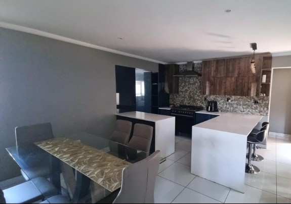 4 Bedroom Property for Sale in Rustenburg North West